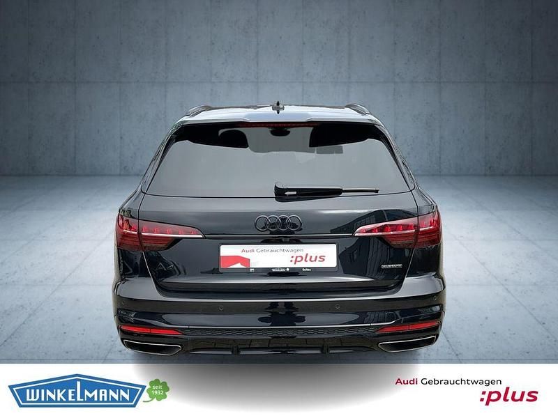 Gebraucht Audi A4 S-Line 265 PS (194 kW) 2024 Schwarz Kombi