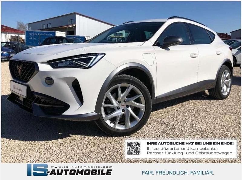 "candy" weiss Gebraucht 2022 Cupra Formentor Basis SUV | 24.949 € (Guter Preis) - Bild 1/4