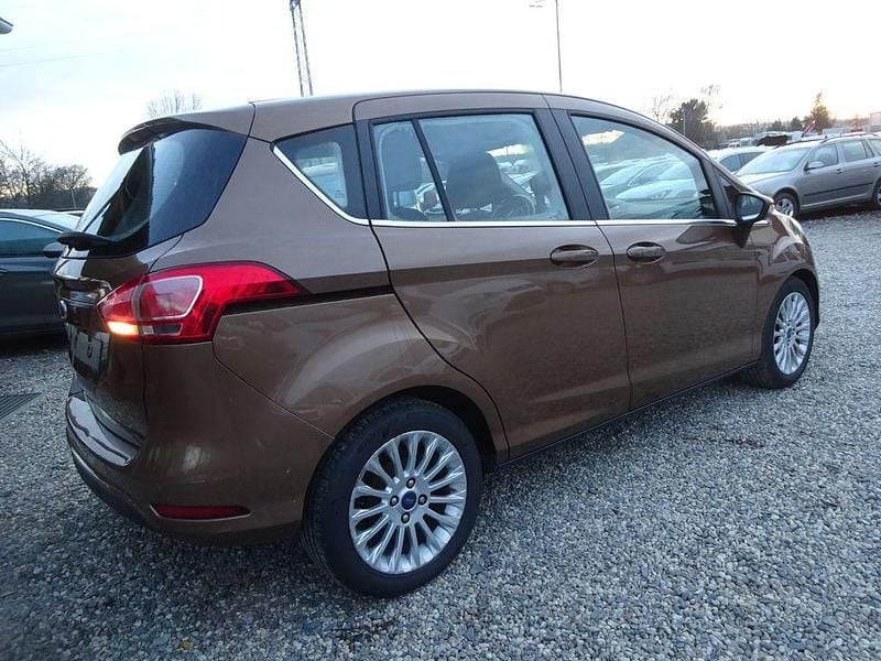 Gebraucht Ford B-MAX Titanium 105 PS (77 kW) 2013 Braun Van / Kleinbus