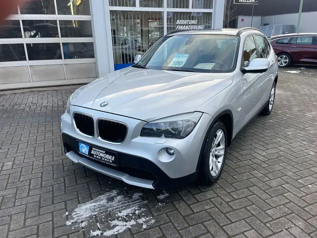 Gebraucht BMW X1 Sport Line 177 PS (130 kW) 2011 Silber SUV