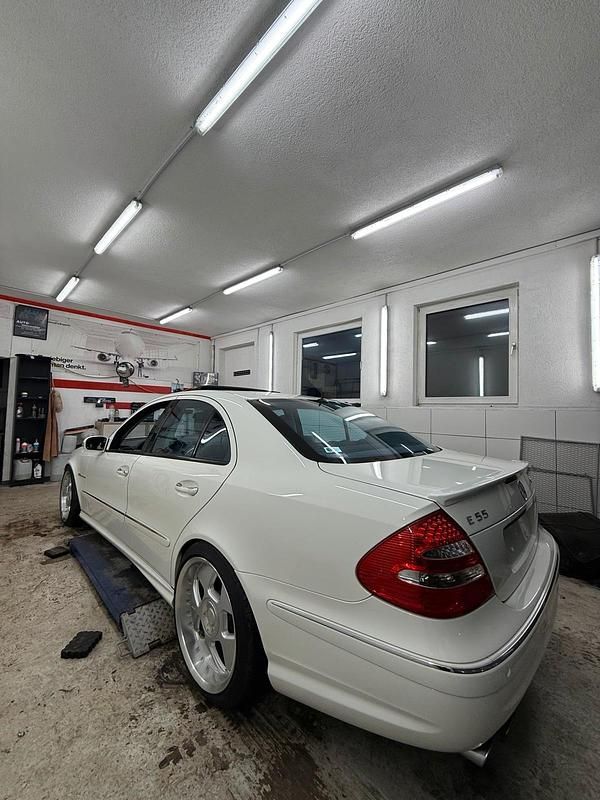 Gebraucht Mercedes E55 AMG AMG 500 PS (367 kW) 2005 Limousine