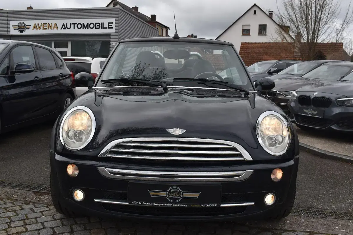 Gebraucht Mini Cooper Cabriolet 116 PS (85 kW) 2007 Schwarz metallic Cabrio