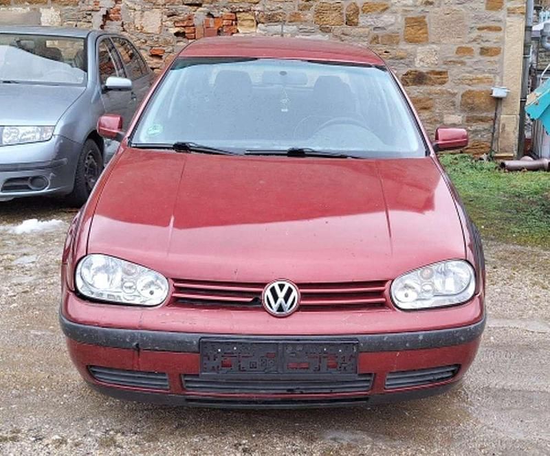 Gebraucht VW Golf 101 PS (74 kW) 1998 Rot Limousine