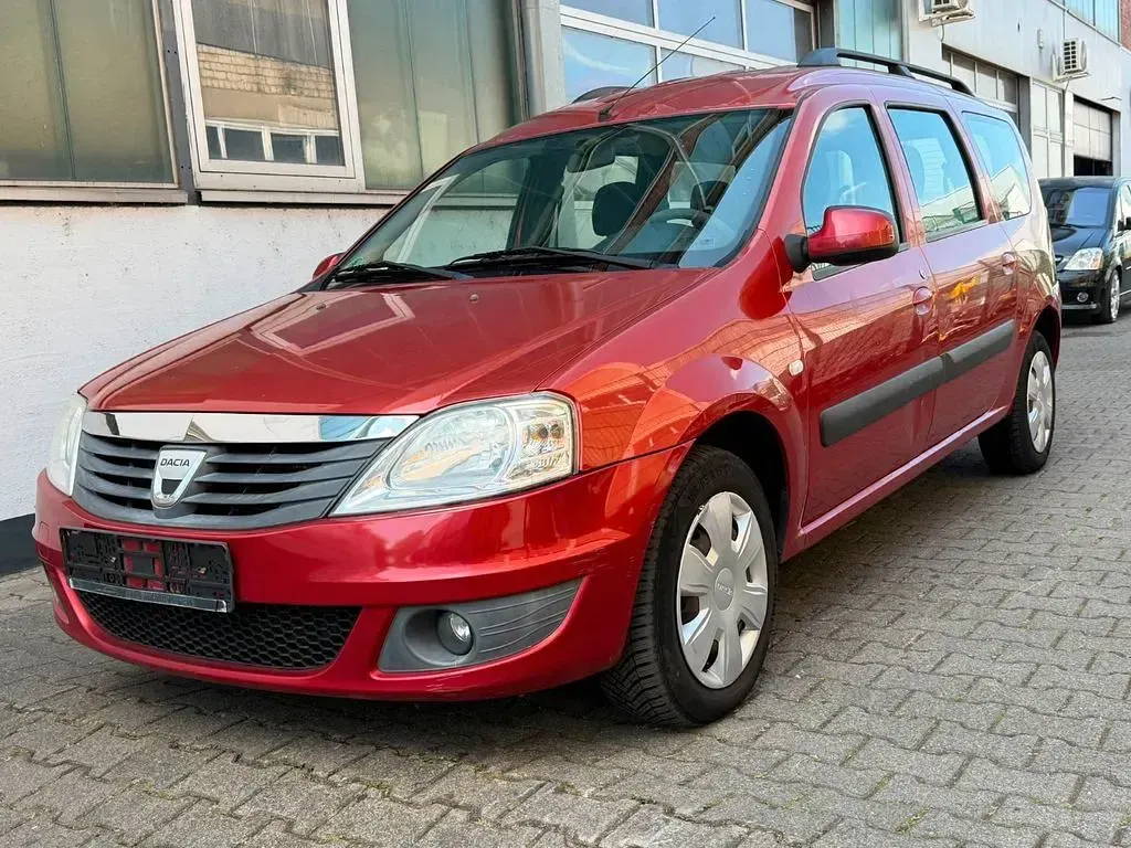 Gebraucht Dacia Logan MCV Lauréate 105 PS (77 kW) 2009 Rot Kombi