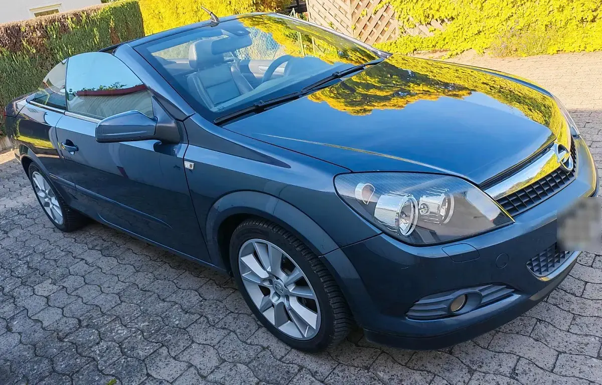 Gebraucht Opel Astra 85 PS (62 kW) 2007 Blau Cabrio