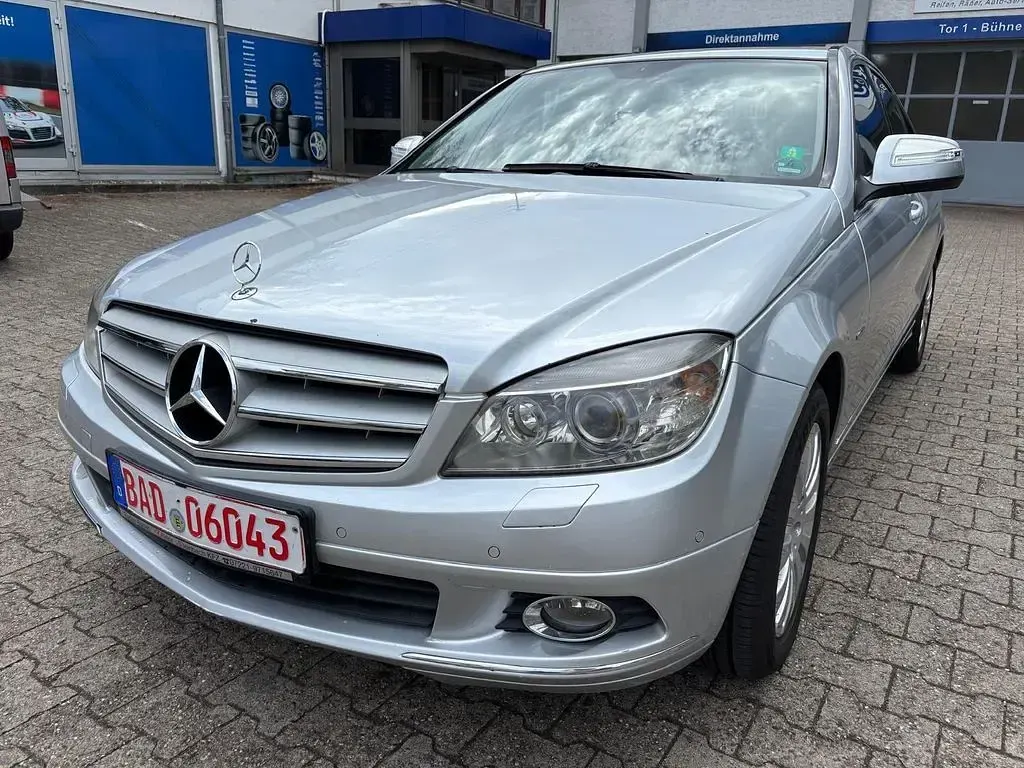 Gebraucht Mercedes C280 231 PS (169 kW) 2007 Silber Limousine
