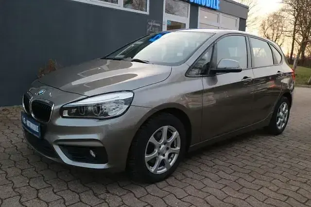 Gebraucht BMW 218 Active Tourer Performance 180 PS (132 kW) 2014 Andere Van / Kleinbus