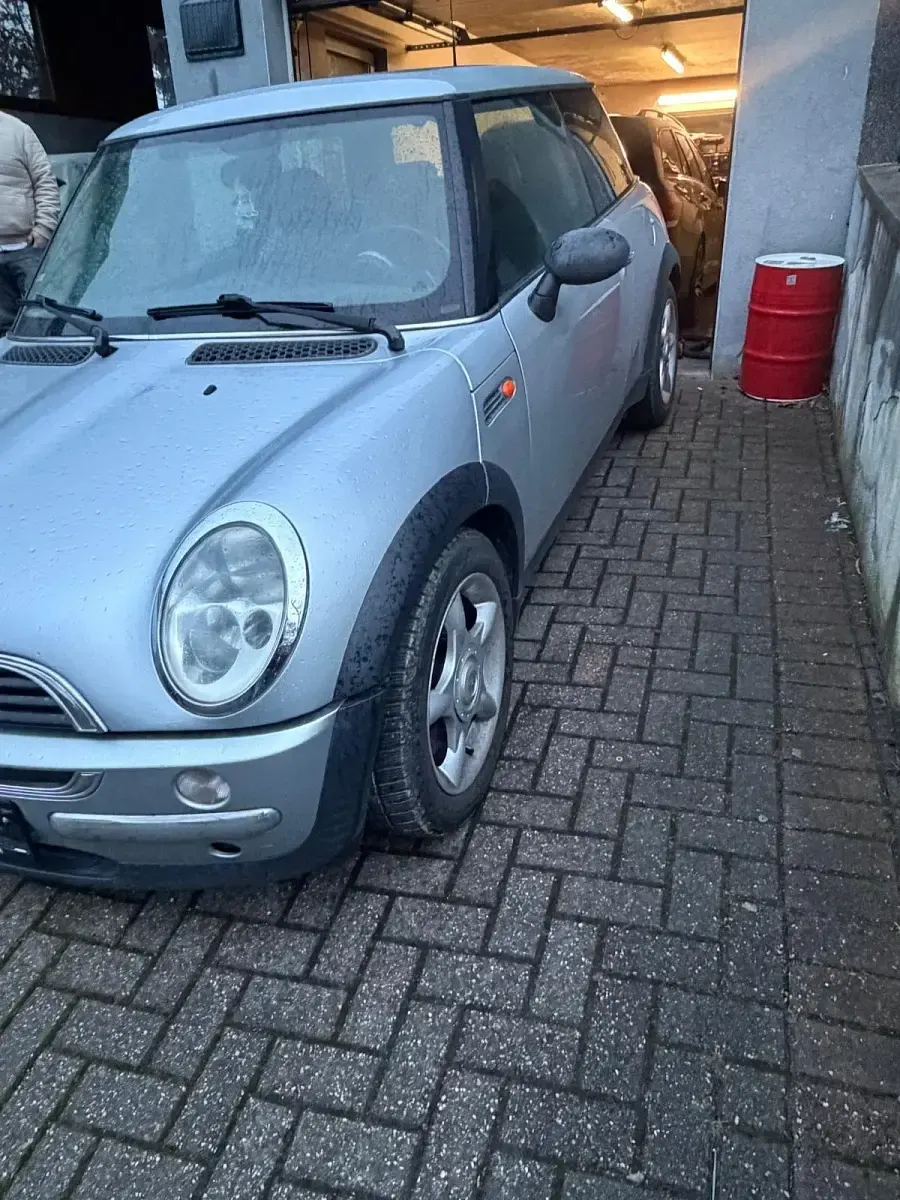 Gebraucht Mini Cooper 116 PS (85 kW) 2002 Silber Kleinwagen