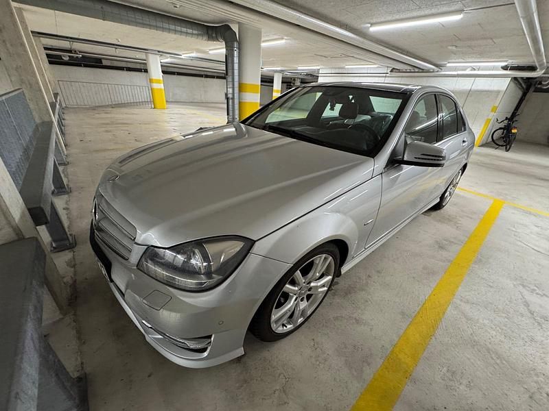 Gebraucht Mercedes C250 Sport 204 PS (150 kW) 2012 Silber Limousine