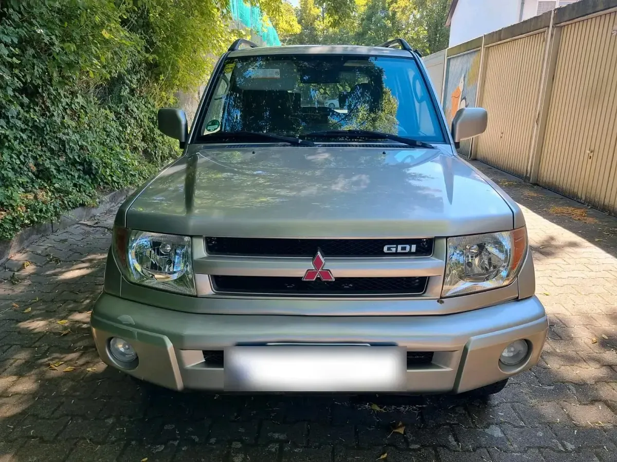 Gebraucht Mitsubishi Pajero 129 PS (94 kW) 2004 Silber SUV