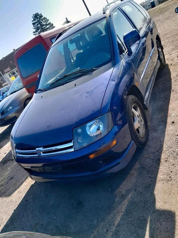 Gebraucht Mitsubishi Space Runner 2000 Blau Van / Kleinbus