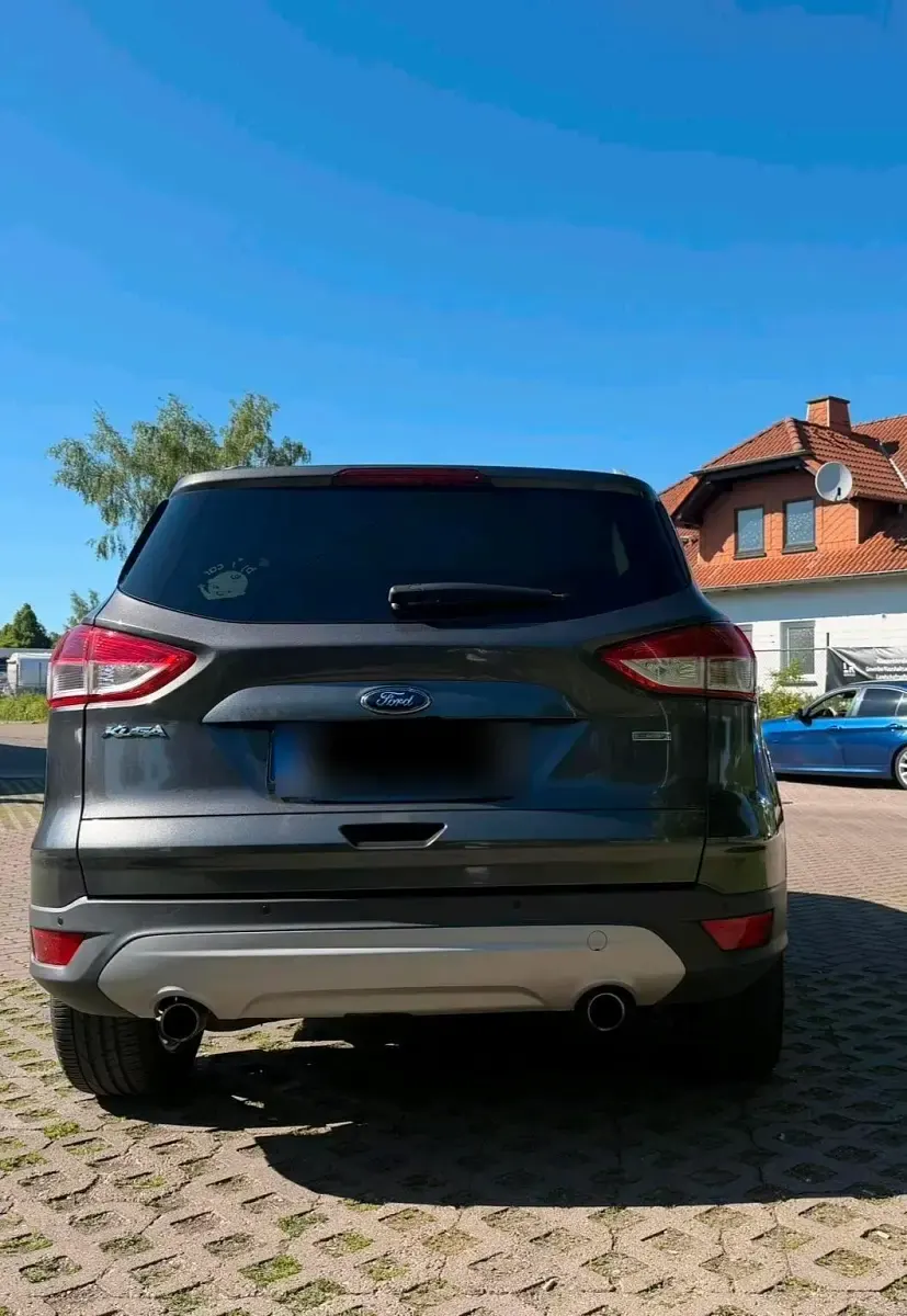 Gebraucht Ford Kuga SYNC Edition 150 PS (110 kW) 2015 Grau SUV