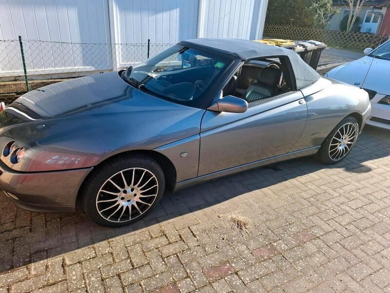 Grau Gebraucht 1999 Alfa Romeo Spider Cabrio | 3.200 € (Superpreis) - Bild 1/4