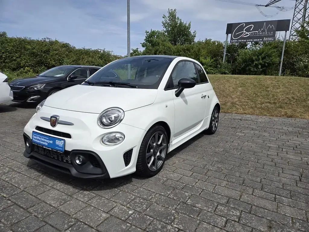 Gebraucht Abarth 595 165 PS (121 kW) 2022 Weiß Limousine