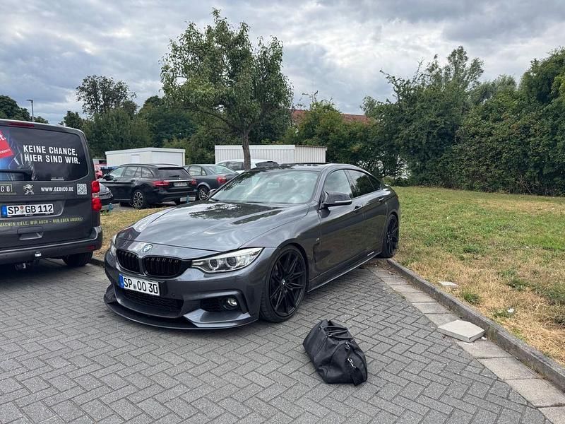Grau Gebraucht 2016 BMW 435 Gran Coupé Performance Coupé | 29.999 € - Bild 1/4