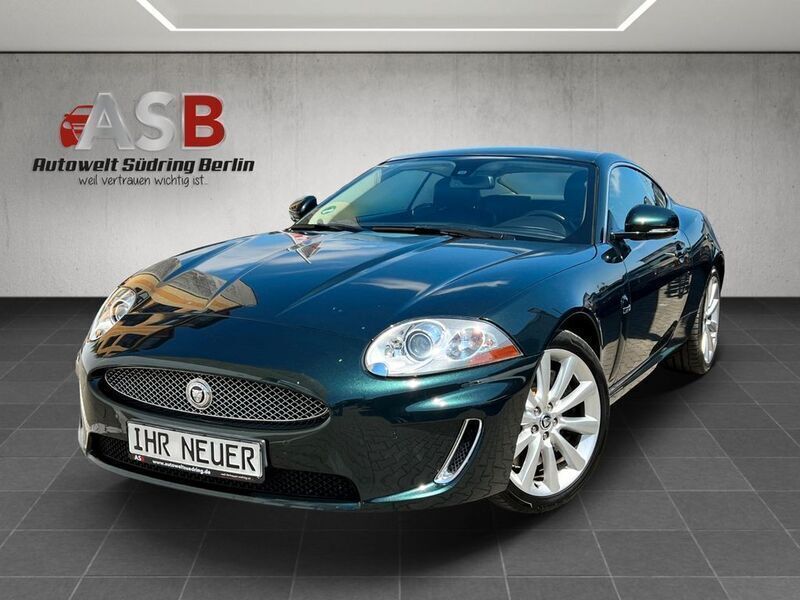 Grün Gebraucht 2011 Jaguar XK Coupé | 29.999 € (Fairer Preis) - Bild 1/4