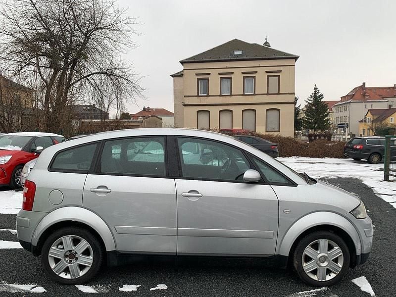 Gebraucht Audi A2 75 PS (55 kW) 2001 Silber Kleinwagen