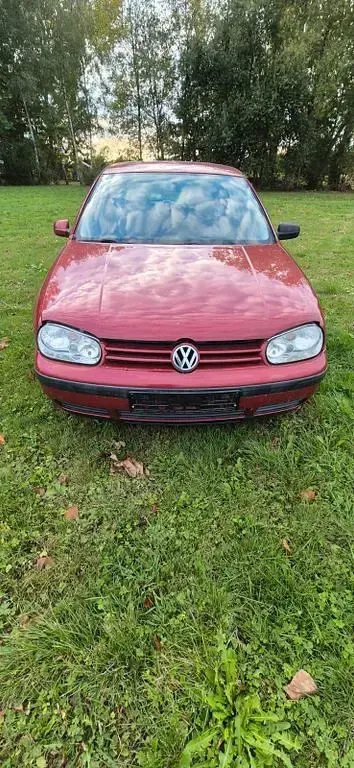 Gebraucht VW Golf III Basis 101 PS (74 kW) 1998 Rot Limousine