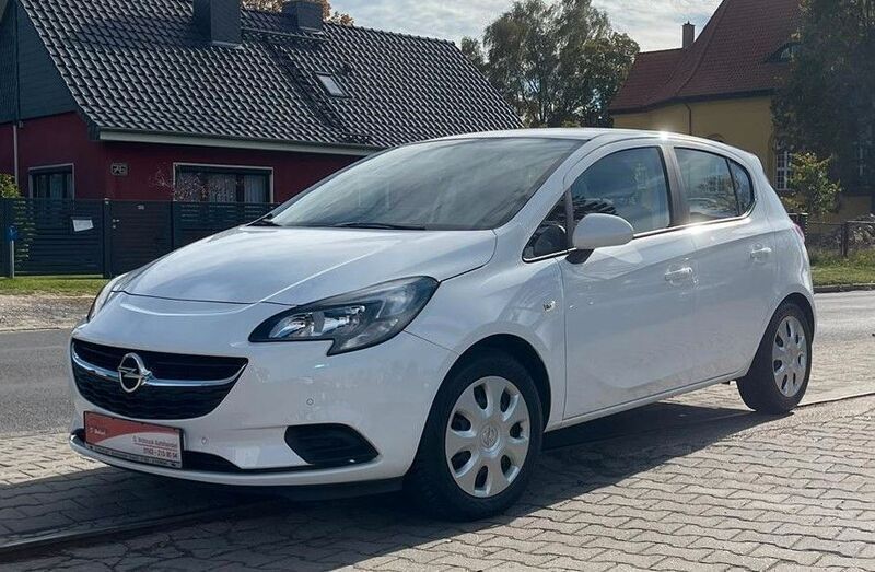 Weiß metallic Gebraucht 2019 Opel Corsa Active Kleinwagen | 10.600 € (Guter Preis) - Bild 1/4