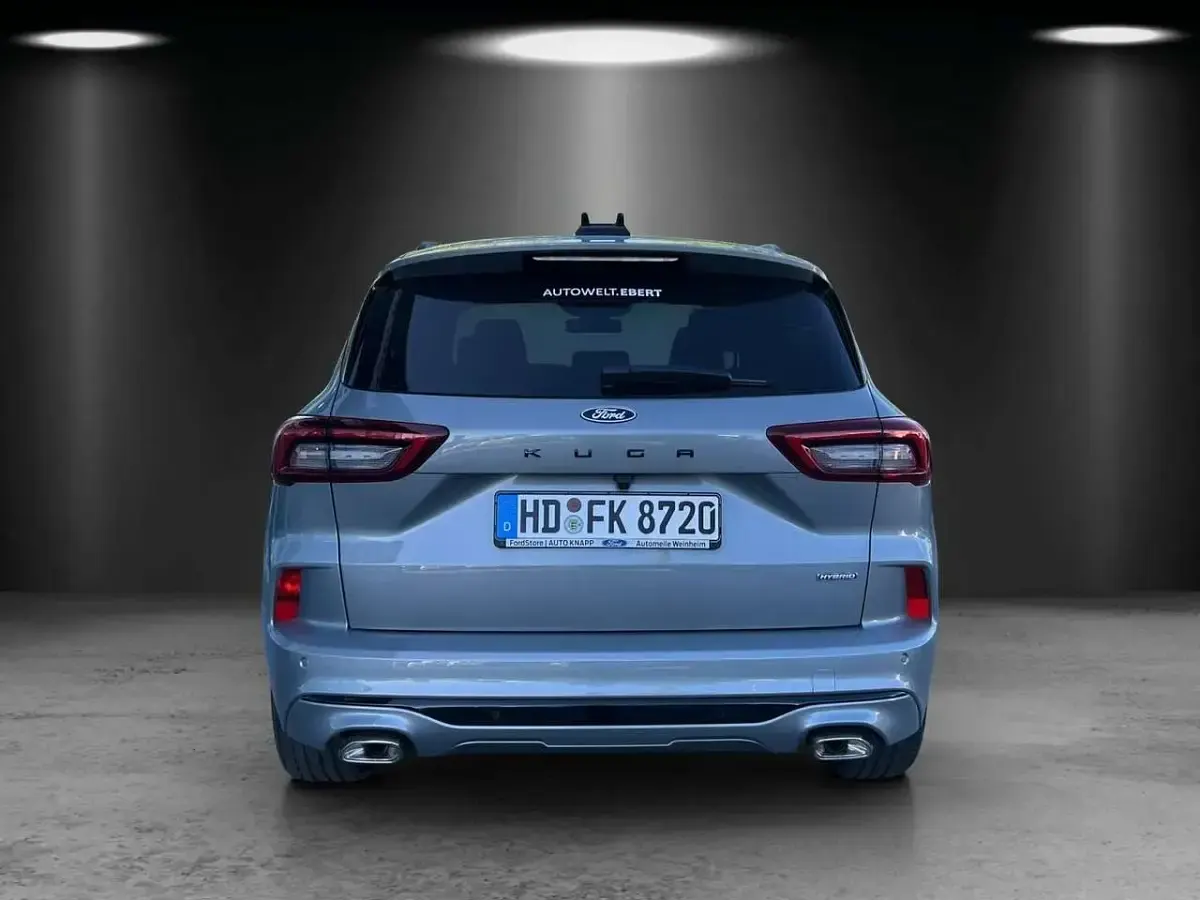 Gebraucht Ford Kuga ST-Line 184 PS (135 kW) 2025 Solar silver SUV
