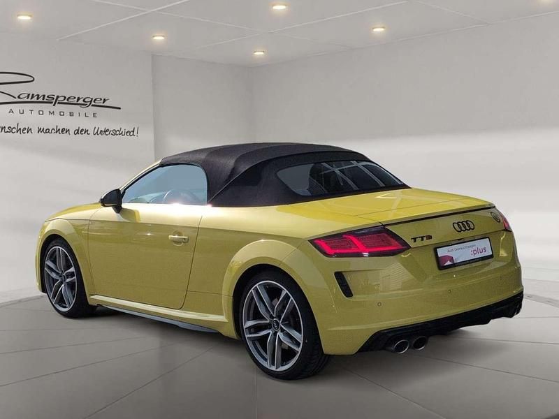 Gebraucht Audi TTS 320 PS (235 kW) 2023 Pythongelb metallic/verdeck sc Cabrio