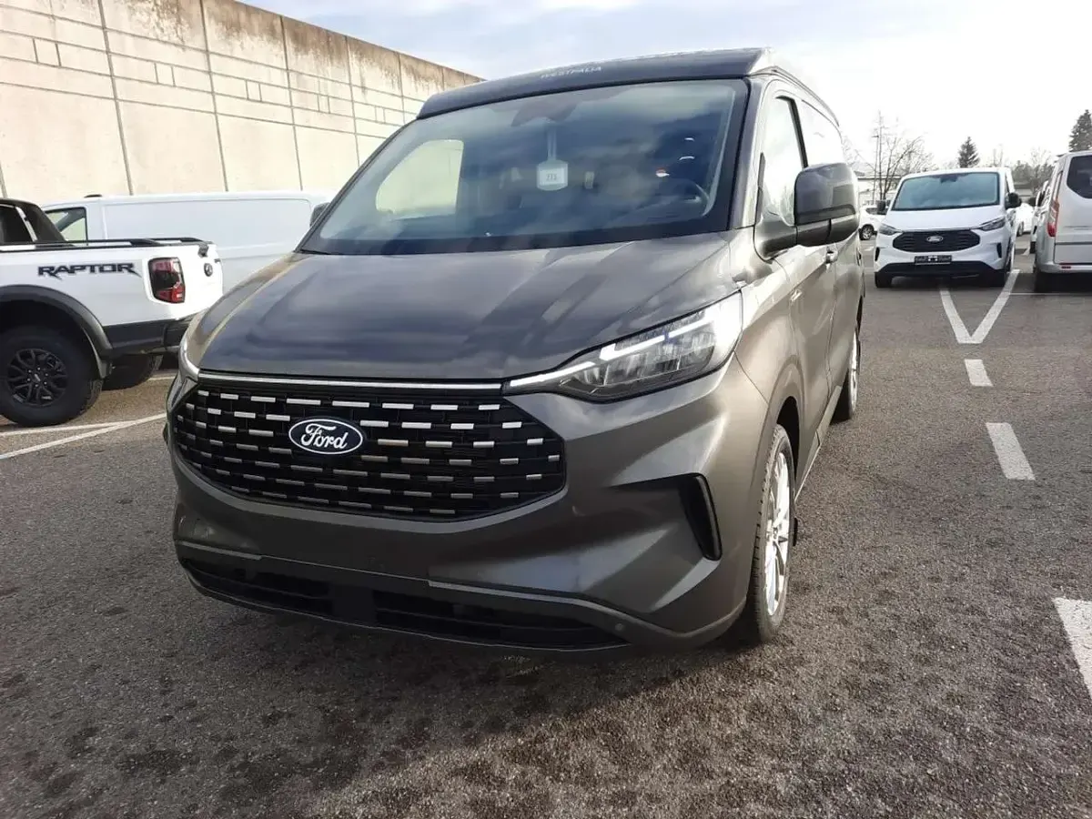 Neu Ford Tourneo Nugget 170 PS (125 kW) 2026 Magneticgrau Van / Kleinbus