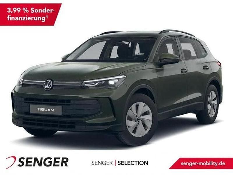 Gebraucht VW Tiguan 150 PS (110 kW) 2025 Cipressinogrün metallic SUV