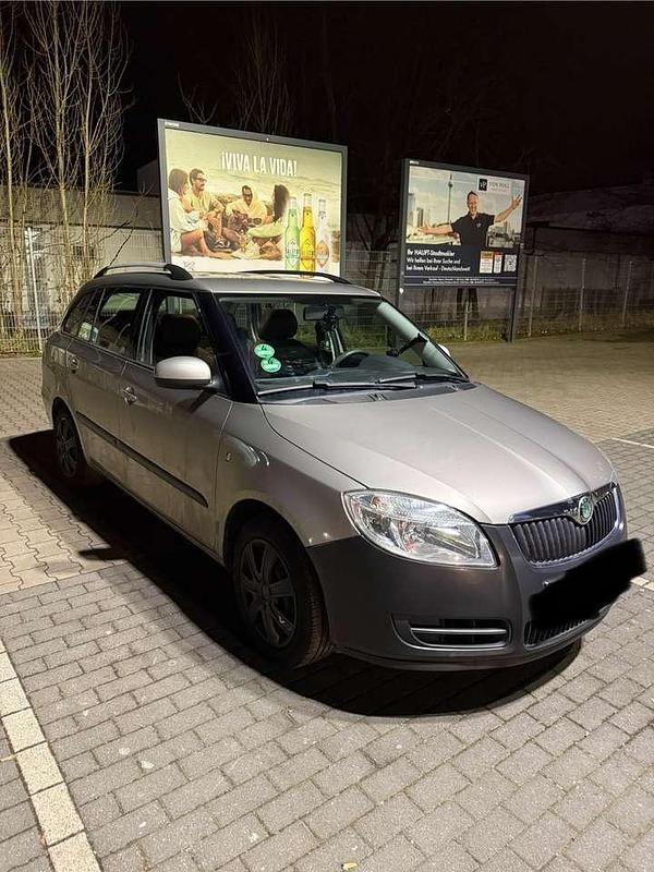 Gebraucht Skoda Fabia Ambiente 86 PS (63 kW) 2008 Limousine