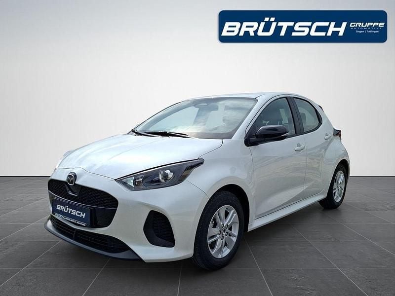Northern white pearl metallic Neu 2025 Mazda 2 Center-Line Limousine | 23.490 € (Fairer Preis) - Bild 1/4