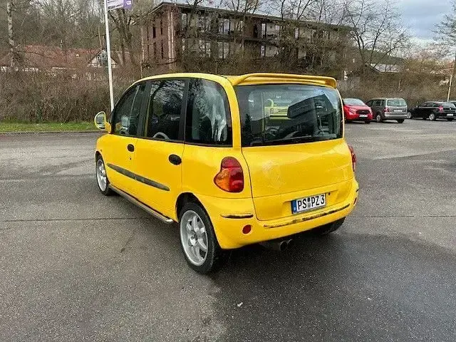 Gebraucht Fiat Multipla 140 PS (102 kW) 2002 Gelb Van / Kleinbus