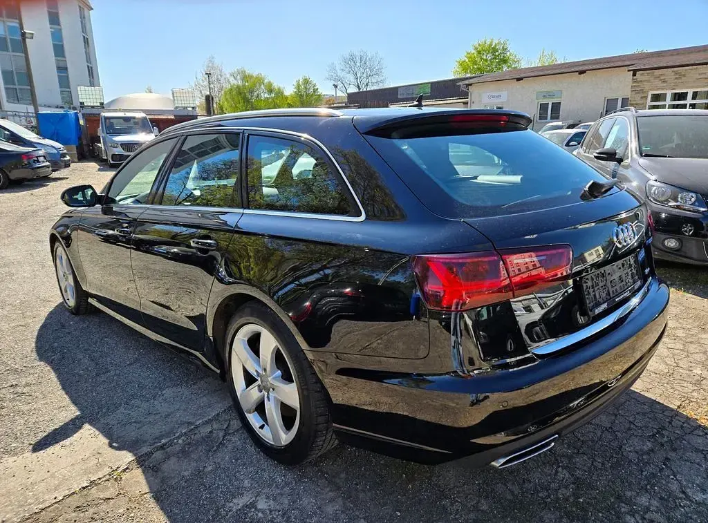 Gebraucht Audi A6 Ambiente 218 PS (160 kW) 2015 Schwarz Kombi