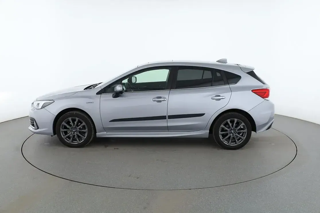 Gebraucht Subaru Impreza Platinum 150 PS (110 kW) 2020 Grau Limousine