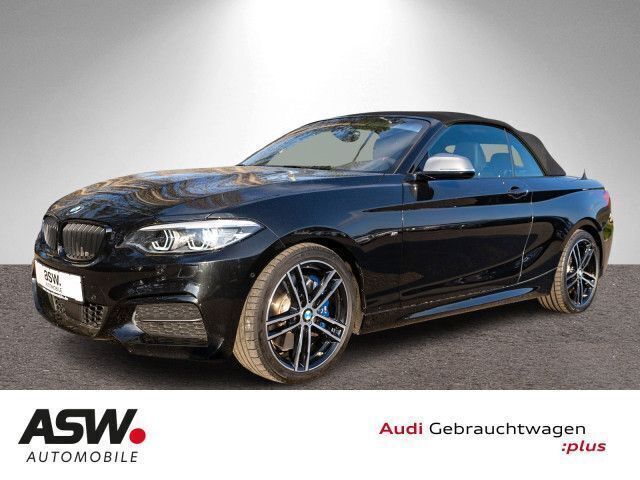Black sapphire metallic Gebraucht 2018 BMW M240 M Sport Cabrio | 32.930 € (Fairer Preis) - Bild 1/4