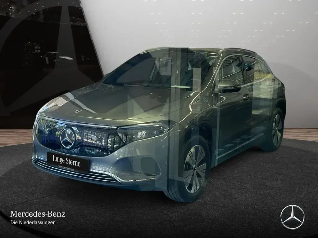 Gebraucht Mercedes EQA350 Advanced 214 kW (292 PS) 2024 Grau SUV