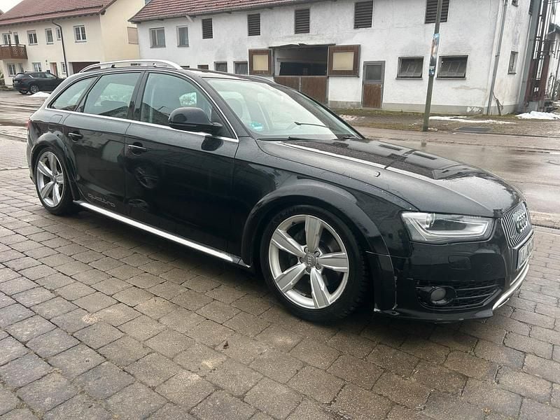 Gebraucht Audi A4 Allroad 211 PS (155 kW) 2012 Schwarz Kombi