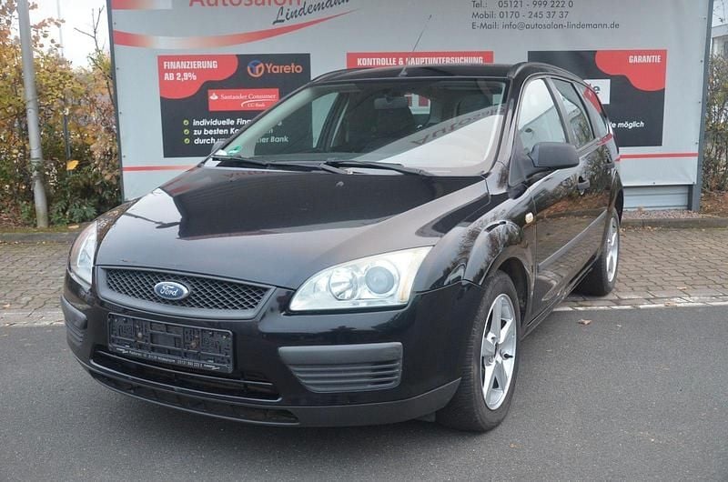 Schwarz Gebraucht 2006 Ford Focus Trend Kombi | 1.500 € (Fairer Preis) - Bild 1/4
