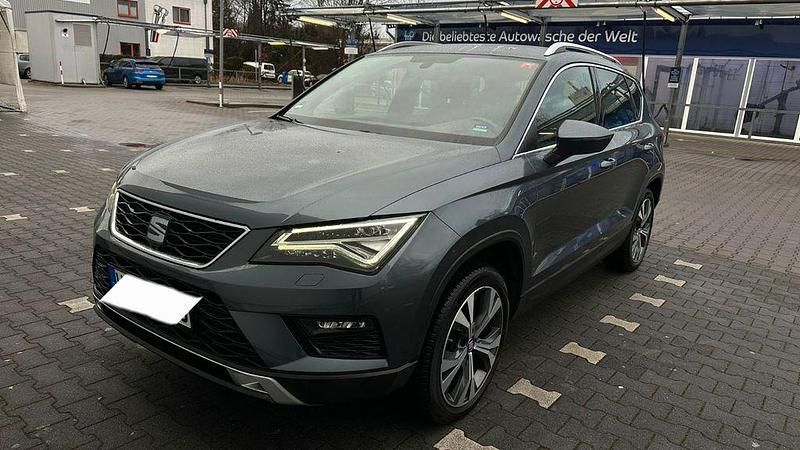 Gebraucht Seat Ateca XCELLENCE 150 PS (110 kW) 2019 Grau SUV