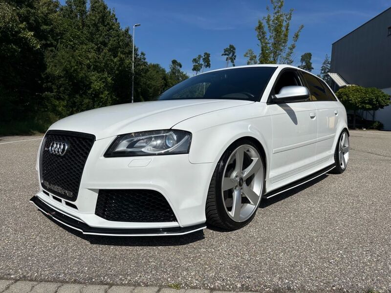 Weiß Gebraucht 2012 Audi RS3 Comfort Kleinwagen | 24.990 € (Teuer) - Bild 1/4