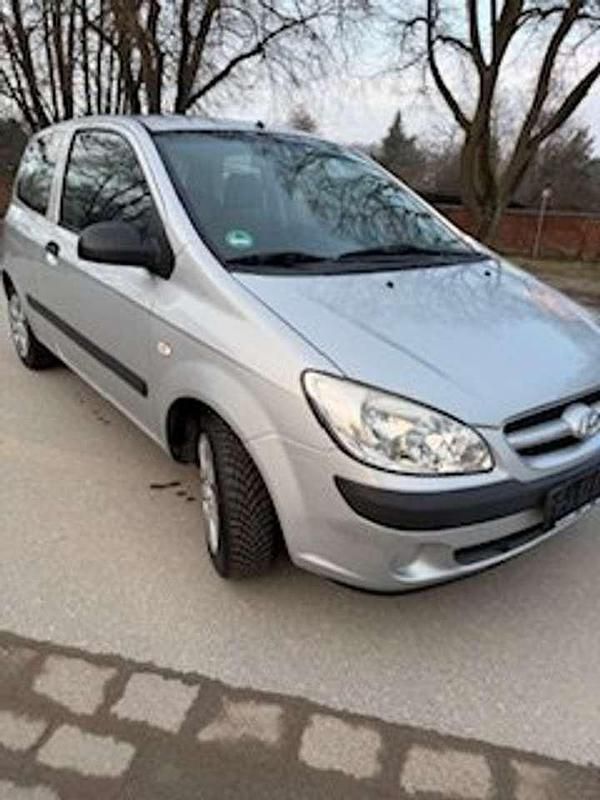 Gebraucht Hyundai Getz 67 PS (49 kW) 2008 Grau Kleinwagen