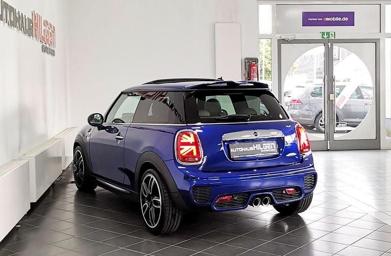 Second-hand Mini John Cooper Works 231 CP (169 kW) 2019 Albastru Hatchback