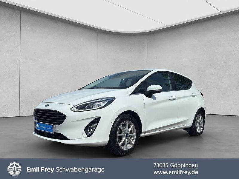 Weiß Gebraucht 2021 Ford Fiesta Titanium Kleinwagen | 17.970 € (Fairer Preis) - Bild 1/4