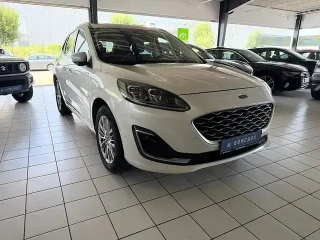 Gebraucht Ford Kuga Vignale 150 PS (110 kW) 2020 White platinum SUV