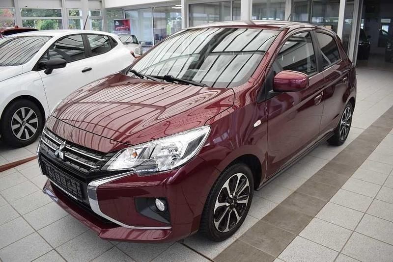 Rot Gebraucht 2020 Mitsubishi Space Star Spirit+ Limousine | 9.890 € (Etwas zu teuer) - Bild 1/4