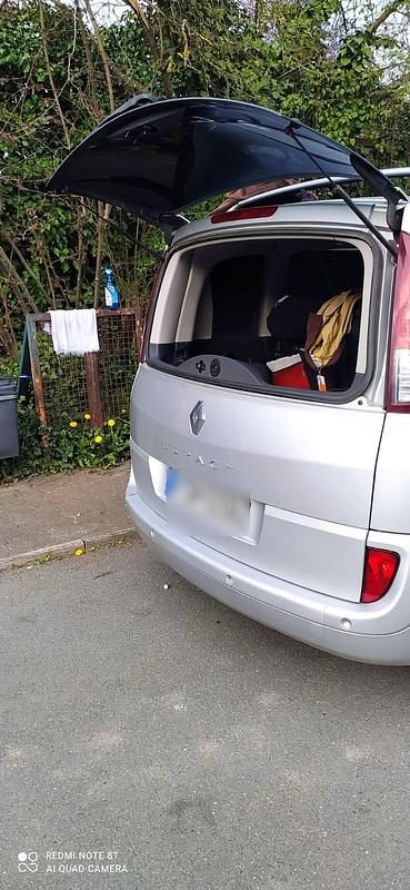 Second-hand Renault Espace 151 CP (111 kW) 2009 Argintiu Monovolum