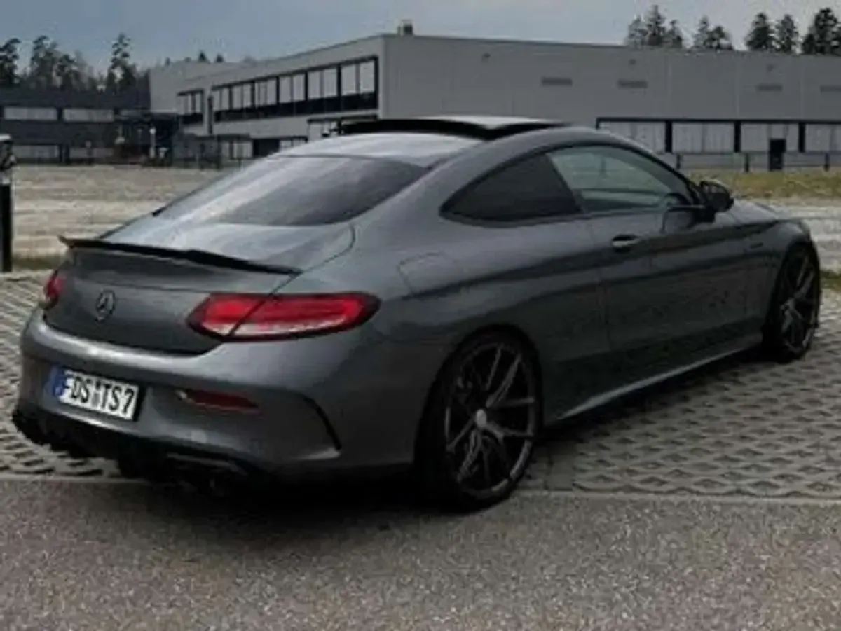 Gebraucht Mercedes C400 AMG line 333 PS (244 kW) 2019 Grau Coupé