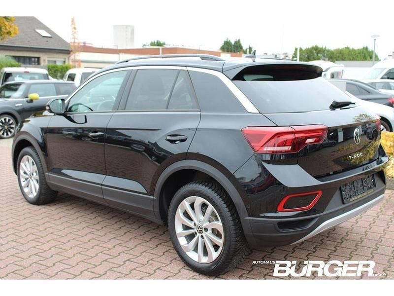 Gebraucht VW T-Roc 150 PS (110 kW) 2025 Deep black perleffekt SUV