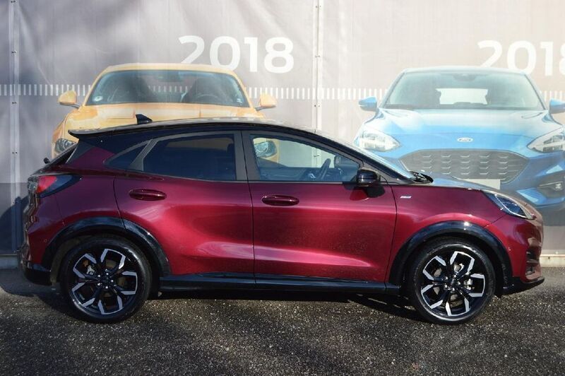 Gebraucht Ford Puma 155 PS (114 kW) 2023 Beautifulberryredmetallic SUV