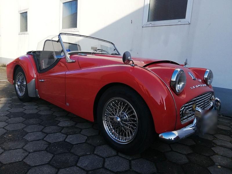 Gebraucht Triumph TR3 91 PS (66 kW) 1959 Rot Cabrio