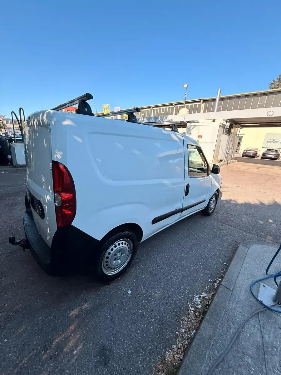 Gebraucht Opel Combo 105 PS (77 kW) 2014 Weiß Van / Kleinbus