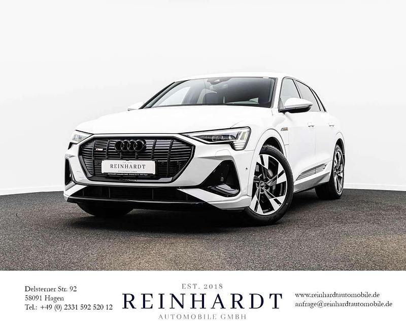 Gletscherweiß metallic Gebraucht 2022 Audi e-tron S-Line SUV | 37.725 € (Guter Preis) - Bild 1/1
